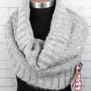 Neff Infinity Scarf (WHITE!)
